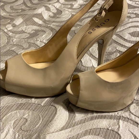 Guess shoes - Picture 2 of 3